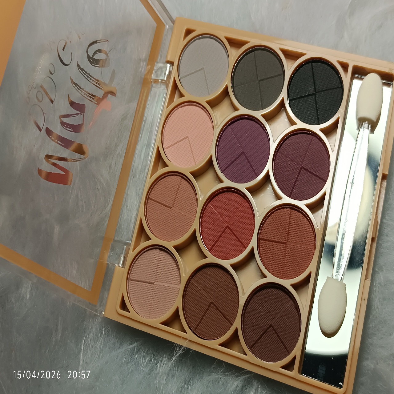 سایه 12رنگ 